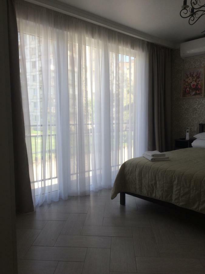 Guest House Гости Pizunda Extérieur photo