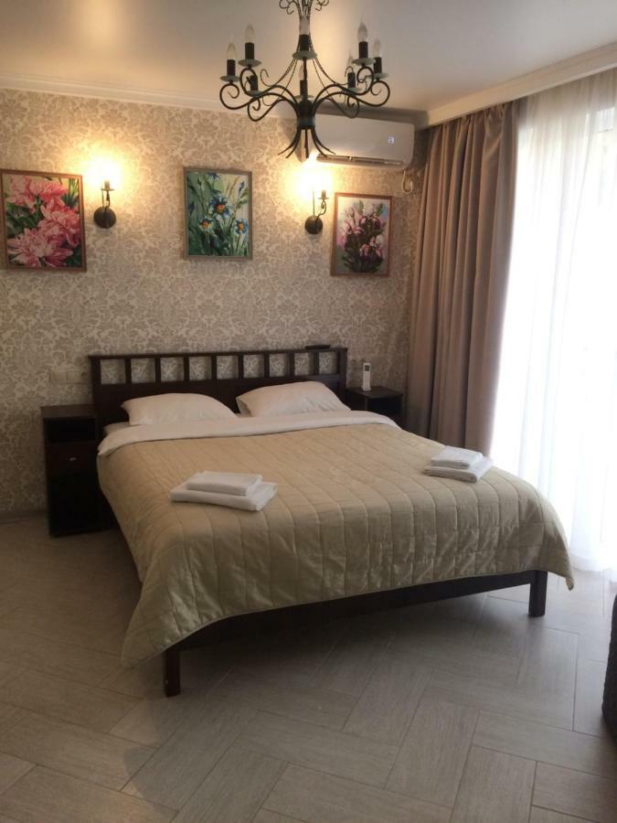 Guest House Гости Pizunda Extérieur photo
